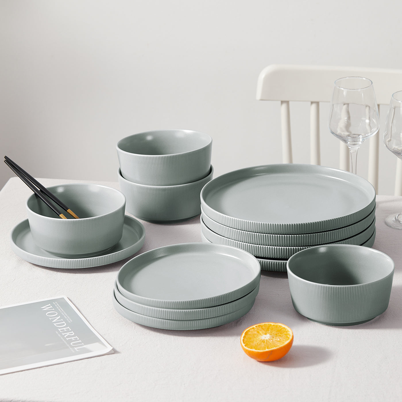 JIWOO-Roman Holiday, 12pcs Essensset, Mikrowellengeeignet und Spülmaschinengeeignet