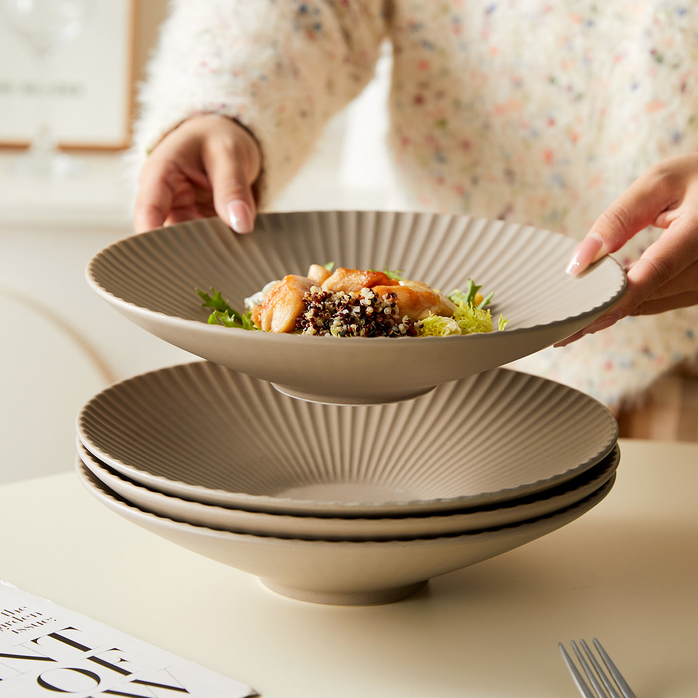 JIWOO-Collins, 4pcs, 10zoll 24,8cm Teller, Mikrowellengeeignet und Spülmaschinengeeignet